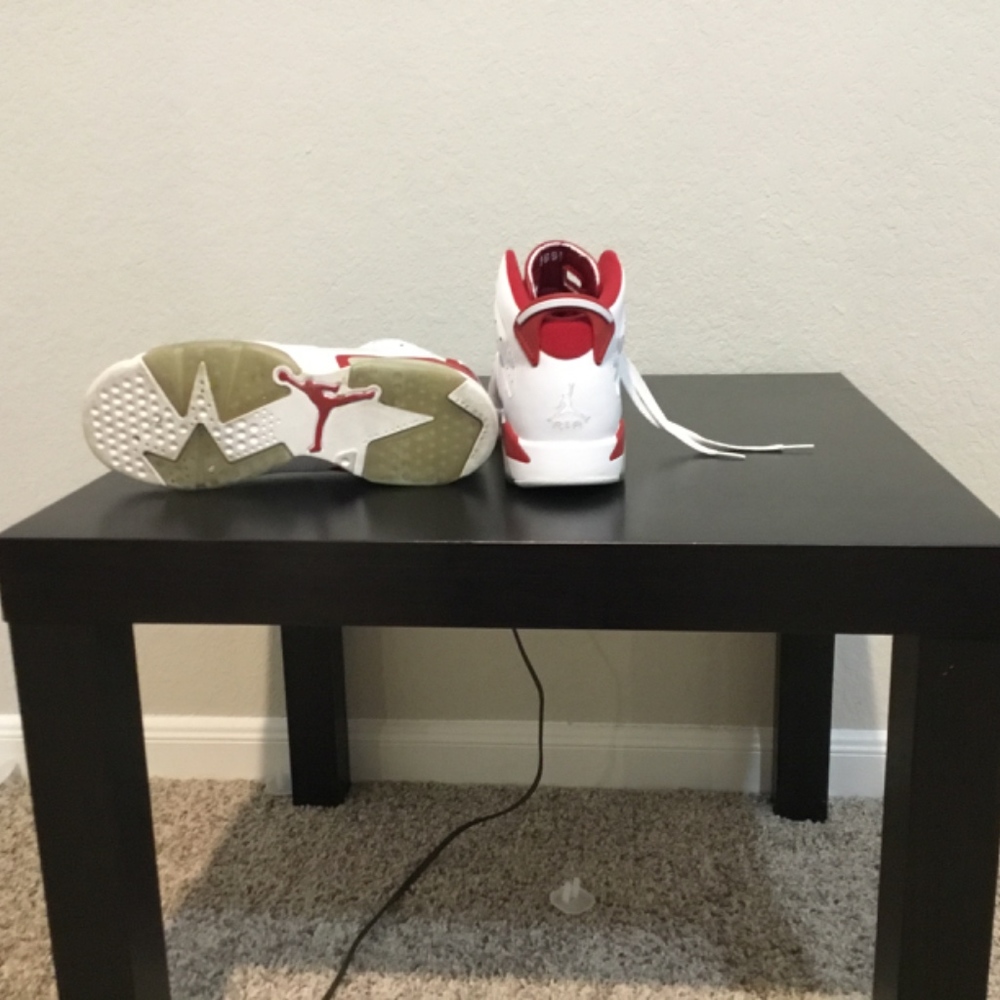 Shoes - Picture 2 of 2
